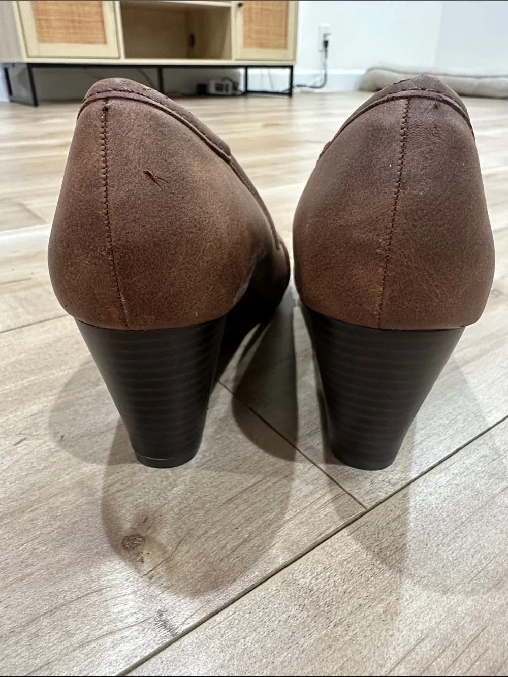 American Eagle Outfitters Brown Buckle Rounded-Toe Flats